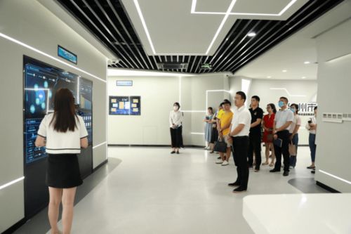 青年學經濟大講堂第四期 5G發展趨勢及行業應用展望——技術開發與咨詢新視角